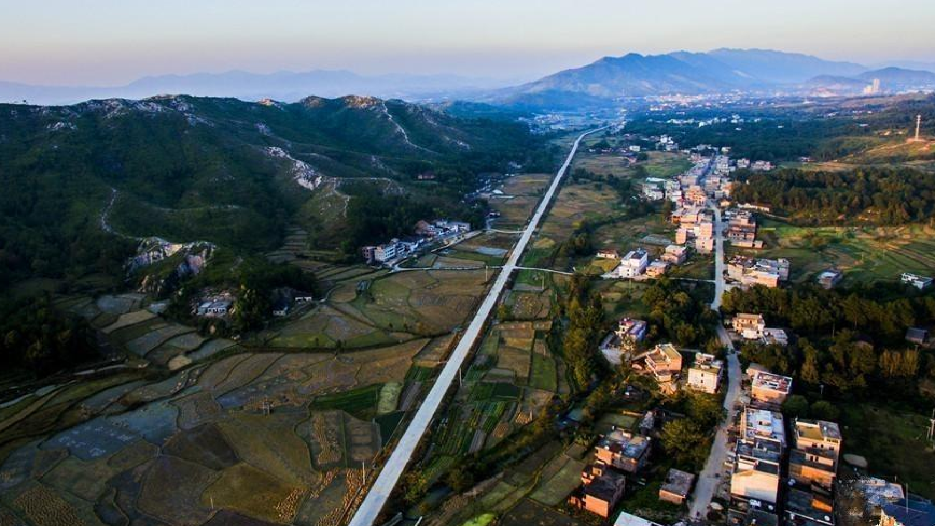 三僚风水师的著名建筑_三僚风水专家展示_三僚风水大师 曾志坚