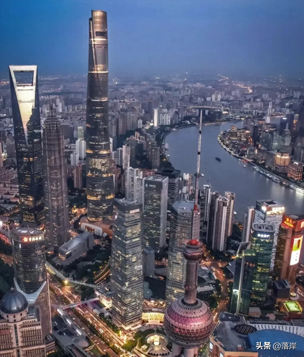 香港在经济发展中所取得的巨大成就